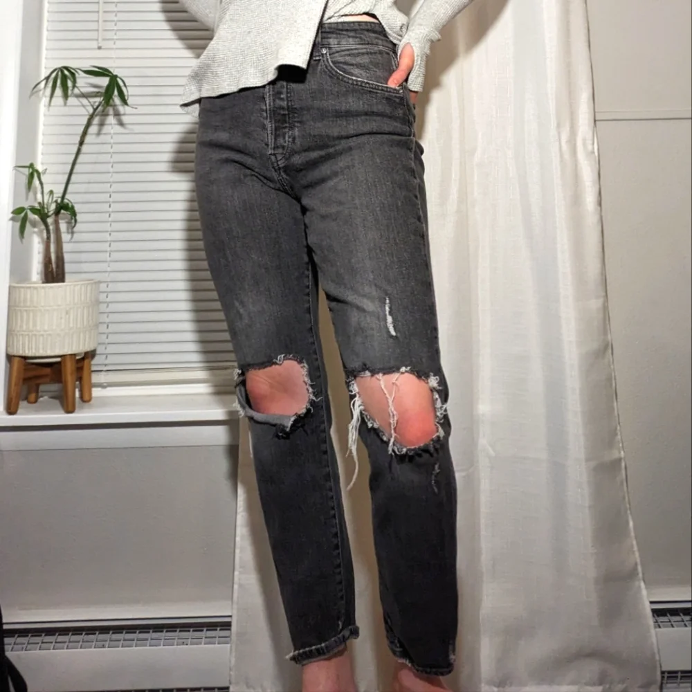 Jeans - Picture 2 of 7